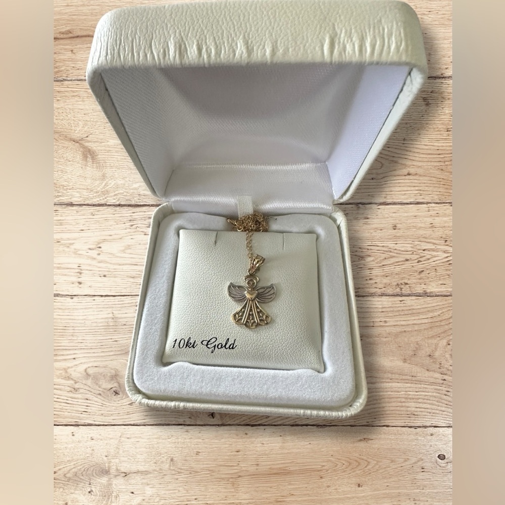 NWT 10K Gold Angel Pendant Necklace 14K Gold Filled Chain (Tangled READ AD)